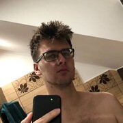  ,  Illia, 23