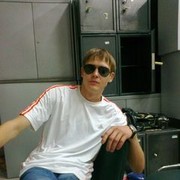  ,   Igor, 33 ,   