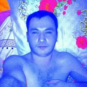  ,  DeNis, 37