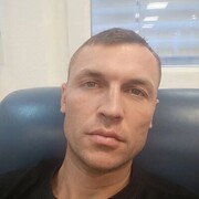  ,  Anatoly, 32