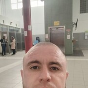  An Muileann gCearr,  , 29