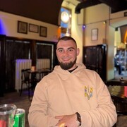  ,  Andrei, 27