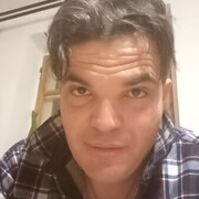  ,  Luis  rosale, 37