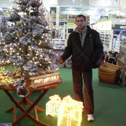  ,   Teodor, 43 ,   