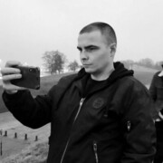  ,  Anton, 33