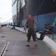  ,   Vova, 47 ,  