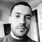 ,   Leo, 34 ,  