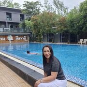  ,   Bon, 49 ,   ,   