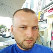  Valette,  Stanislav, 31