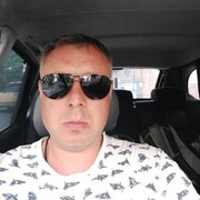   ,  Leonid, 40