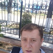  ,  Denis, 41