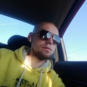  ,   Mikhail, 33 ,  