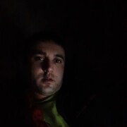  ,  Van, 35