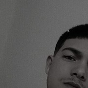  ,   Alejandro, 21 ,   ,   