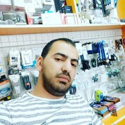  ,  Elvin, 32