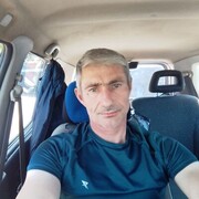  Rosengarten,   Liviu, 46 ,   c 