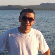  ,  Marat, 43