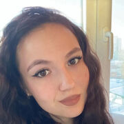  ,  Milena, 27