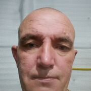  ,  Andrii, 45