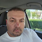  ,  Alex, 36