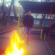  ,   Davit, 25 ,   