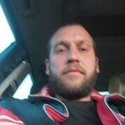  ,   Denis, 33 ,   ,   