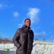  ,   John, 25 ,   ,   