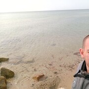  ,   Dimon, 39 ,  