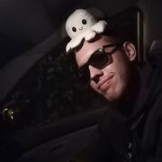  ,   Ruslan, 24 ,     