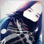  ,  Vika, 25