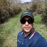  ,  Batry, 33