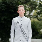  ,  Pavlo, 21