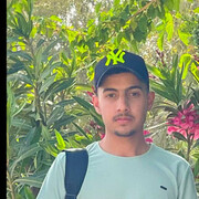  ,   Younis, 25 ,   ,   