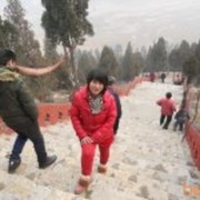 ���������� Jiamusi, ���� ������� Zhonghuiying, 37 ���, ������������ ��� ������, ����� � ���������, c�������� ���������