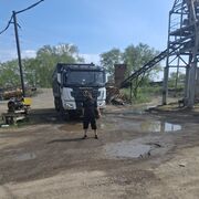  ,   Gevorg, 34 ,   ,   
