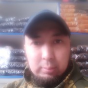  ,   Arman, 35 ,   