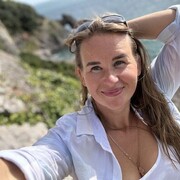  Chiselborough,  Aleksandra, 39