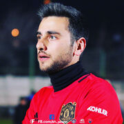  ,  Davit, 22
