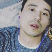  ,  Azamat, 32