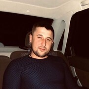  ,  AV, 33