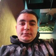  ,   Karen, 24 ,   c 