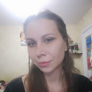 Знакомства Береговое, девушка Лисичка, 28