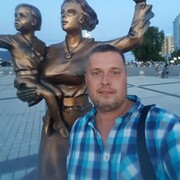  ,   Anton, 41 ,   ,   