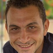  ,  Mohamed, 32