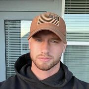  ,  Micheal, 25