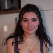  , 