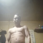  ,   Wadim, 33 ,   ,   