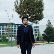  ,   Kenan, 28 ,   ,   , c 