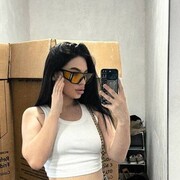  , 