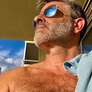  ,   David, 43 ,   ,   